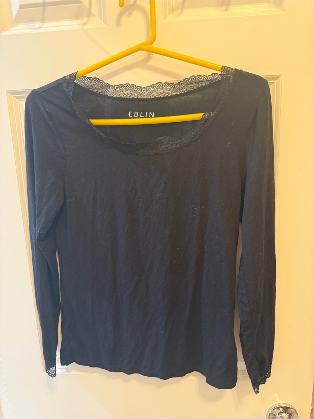 Eblin Women's Long Sleeve Lace Black Trim Top